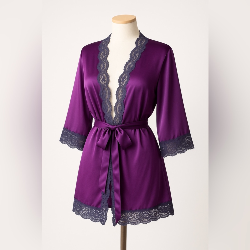Vintage In Bloom Eve Robe